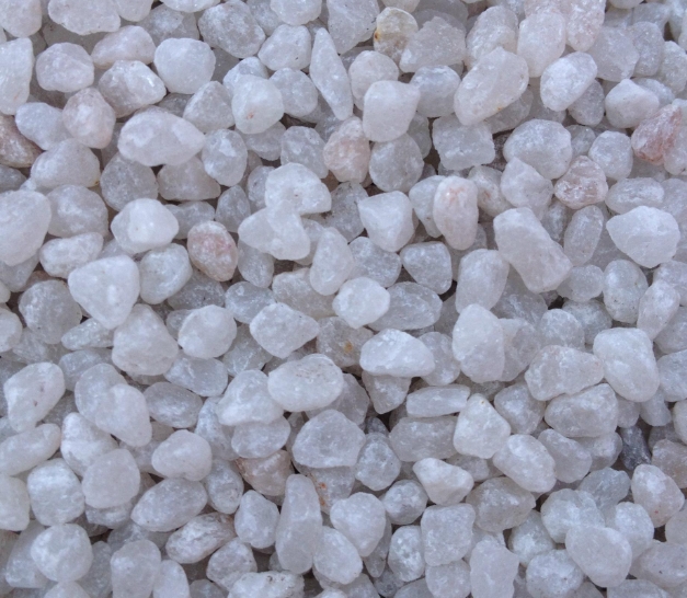不同高纯石英砂原料提纯的影响